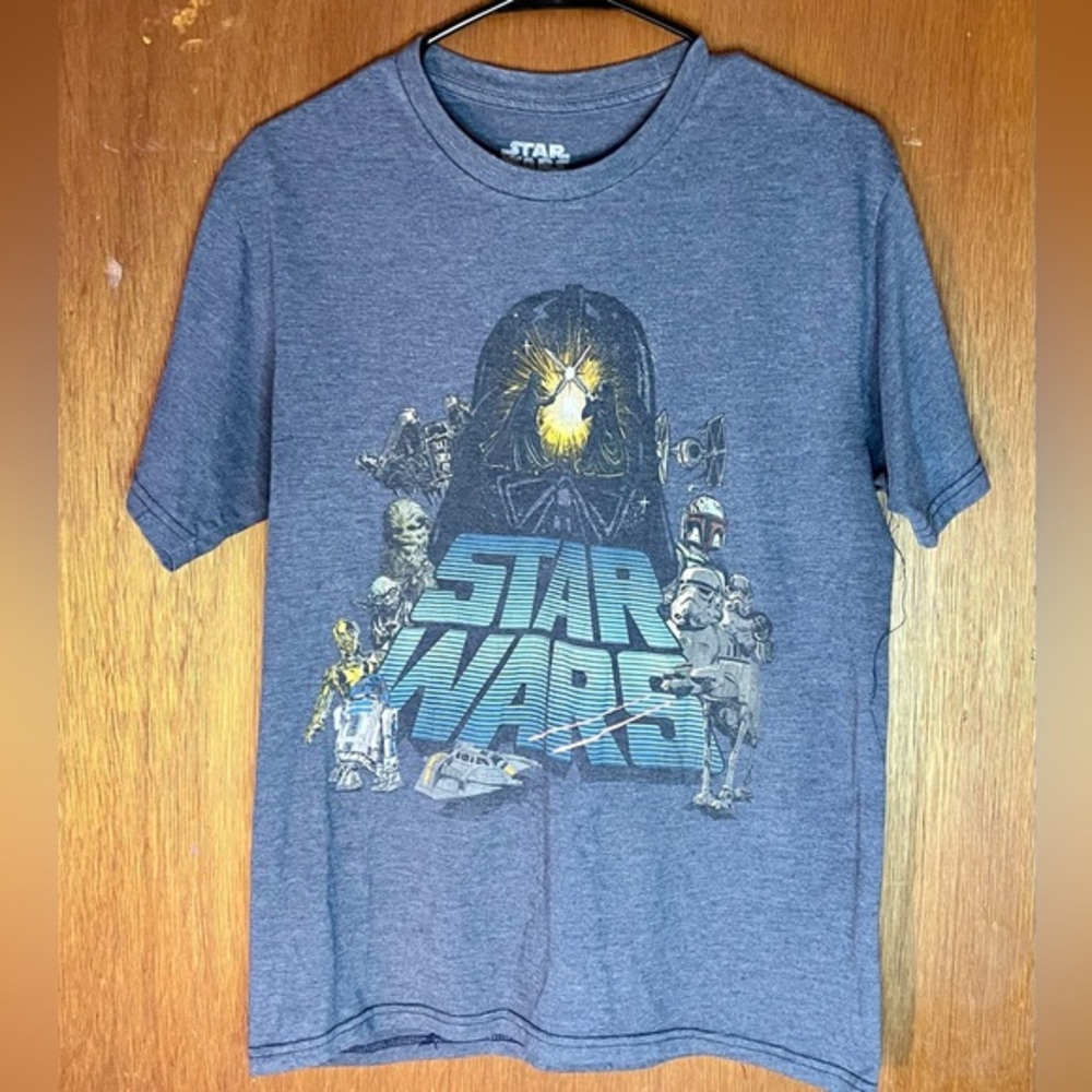 Star Wars T shirt Darth Vader Jedi design size Medium